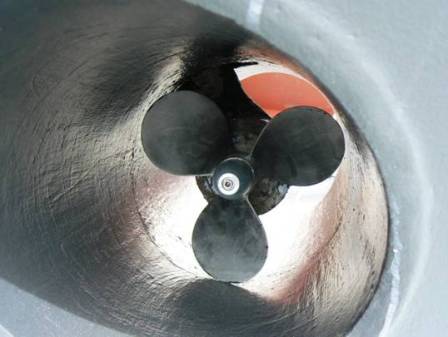 Zinc on Bow Thruster